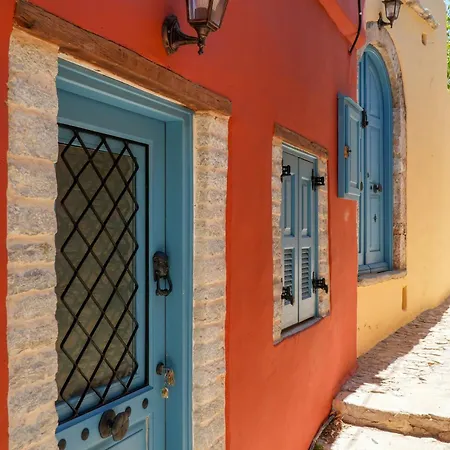 Uptown Carmine Apartment Symi