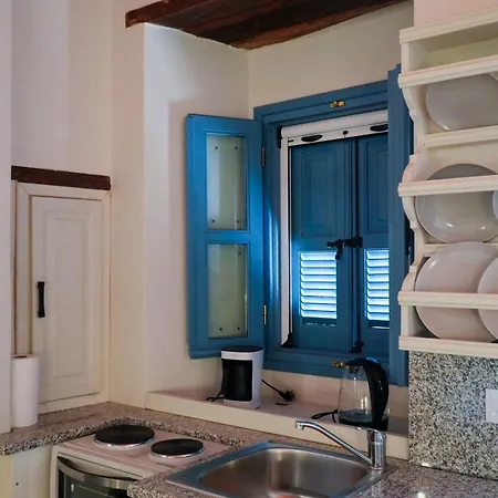 Apartment Uptown Carmine Symi