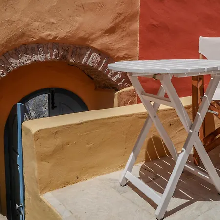 Uptown Carmine Sými