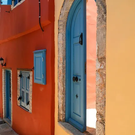 Uptown Carmine Apartment