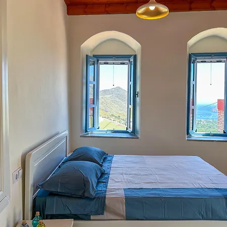 Apartment Uptown Carmine Symi